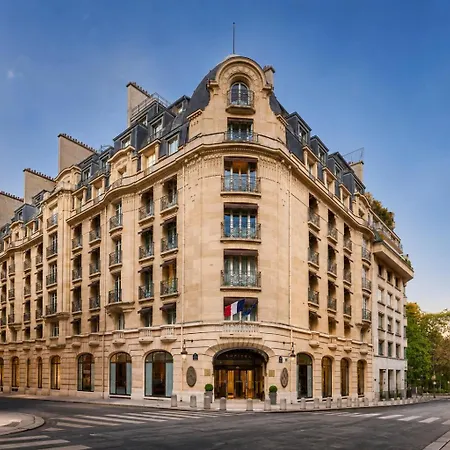 Sofitel Arc De Triomphe 5*