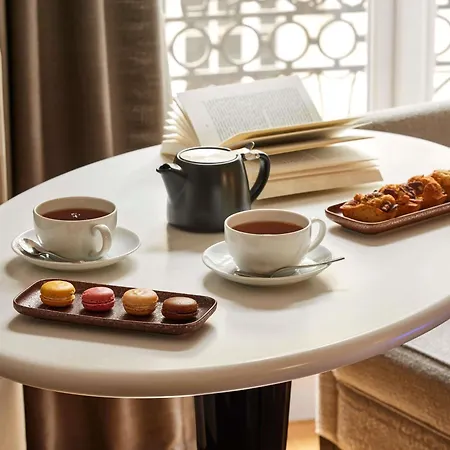 Sofitel Arc De Triomphe 5* Paris