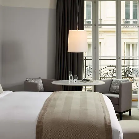 Hotel Sofitel Arc De Triomphe
