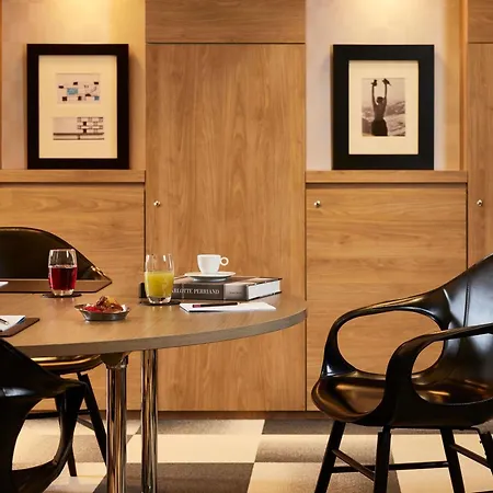 Sofitel Arc De Triomphe 5* Parigi