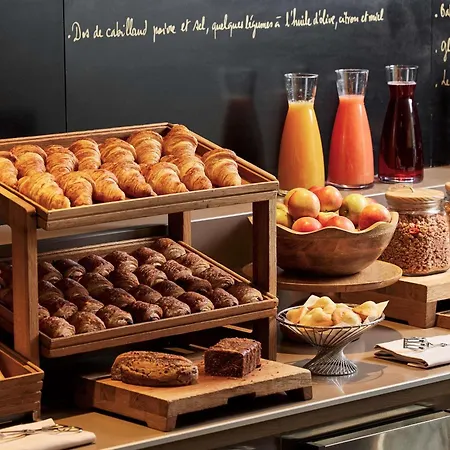 Hotel Sofitel Arc De Triomphe Paris