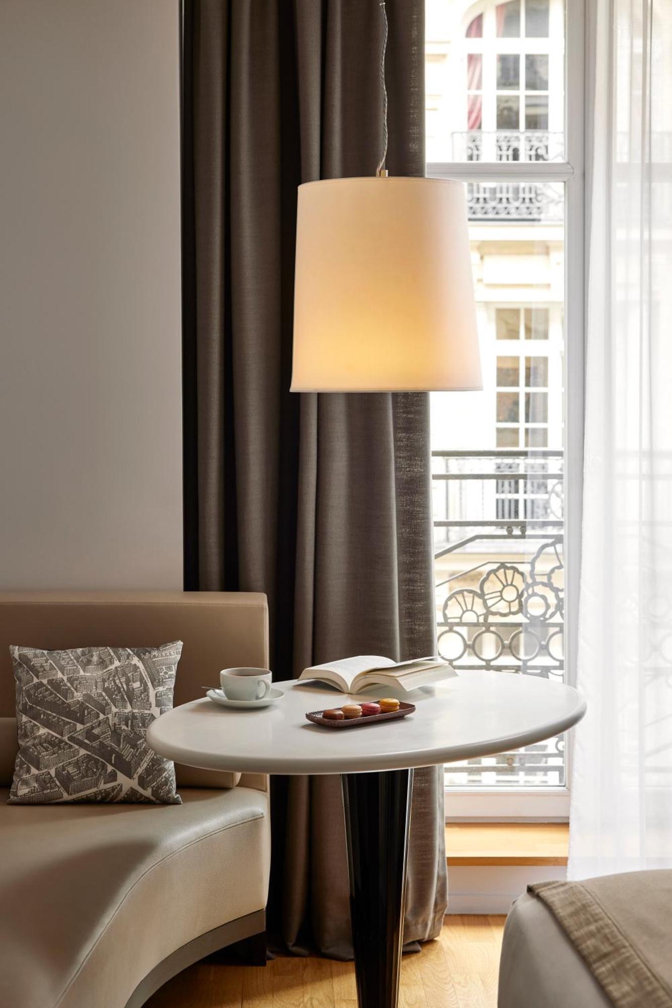 Sofitel Arc De Triomphe Hotel 5*
