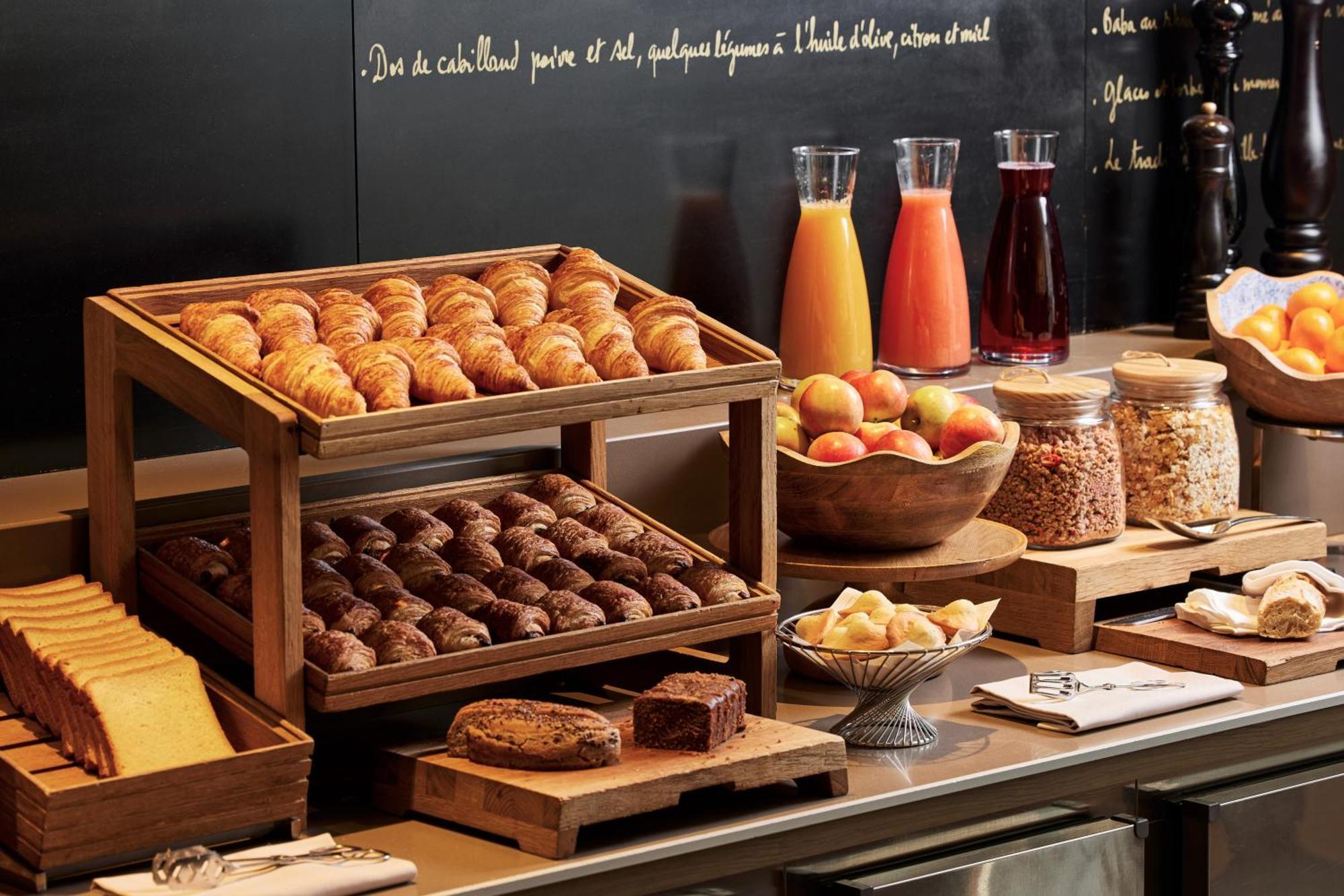 Hotel Sofitel Arc De Triomphe Parigi