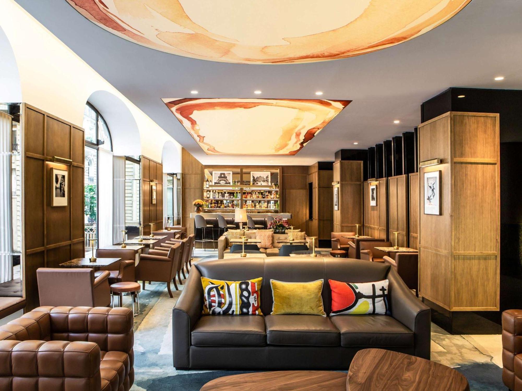 Hotel Sofitel Arc De Triomphe 5*