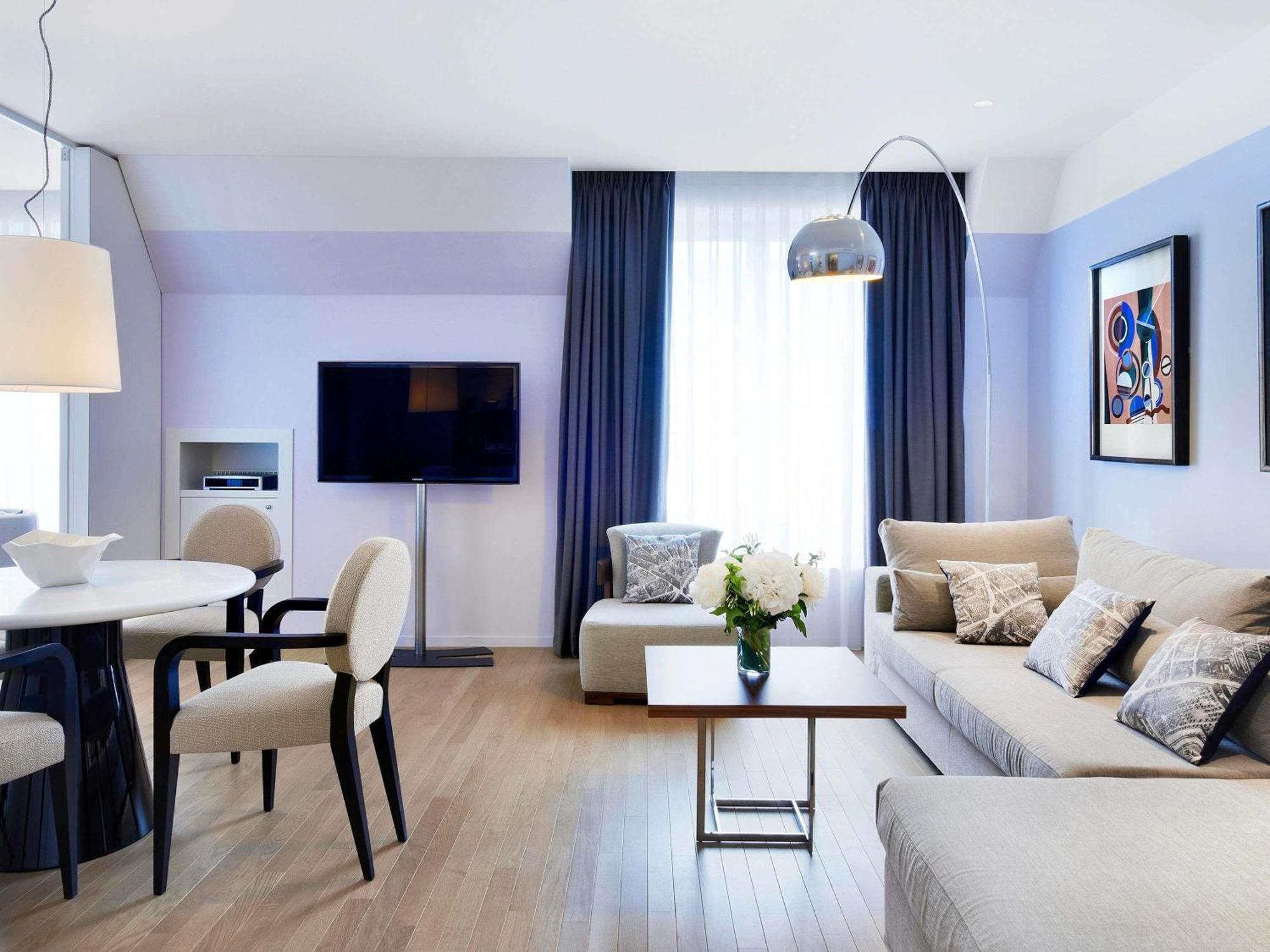 Sofitel Arc De Triomphe Hotel