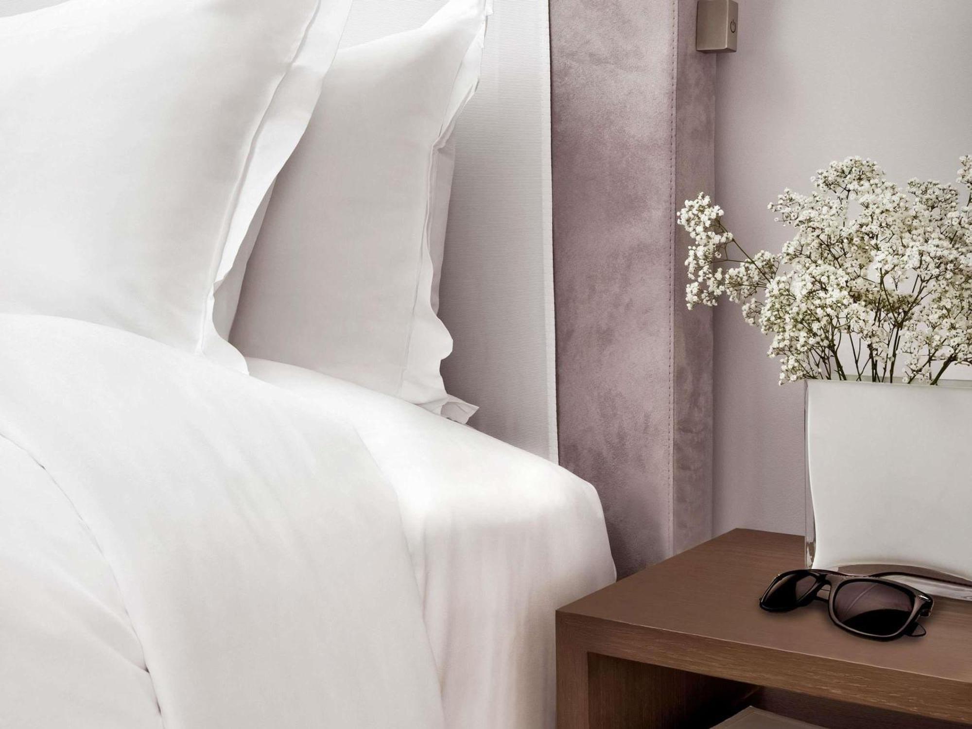 Hotel Sofitel Arc De Triomphe