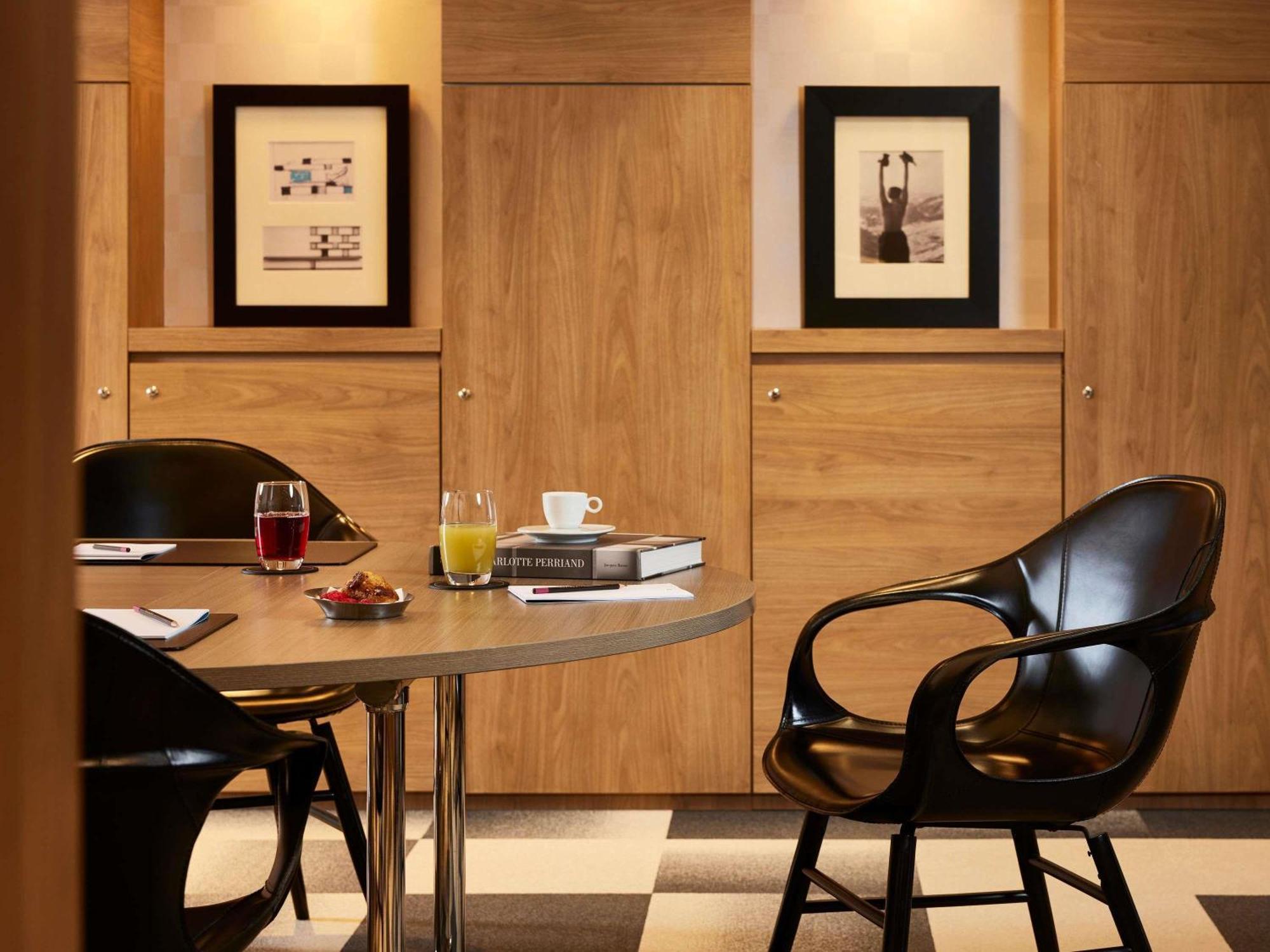 Sofitel Arc De Triomphe Hotel